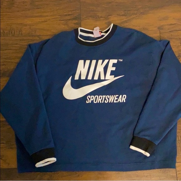 Nike Tops - Nike Women’s Blue Crewneck Sweatshirt